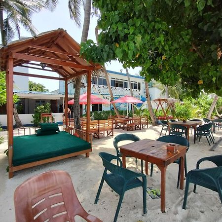 Batuta Maldives Surf View Hotel Thulusdhoo Ngoại thất bức ảnh