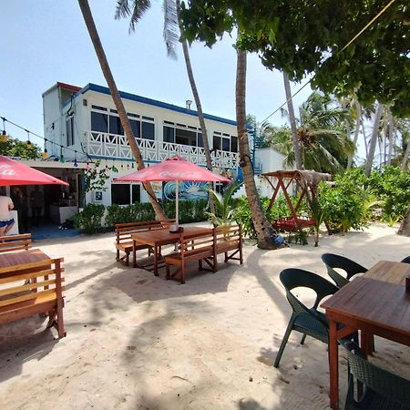 Batuta Maldives Surf View Hotel Thulusdhoo Ngoại thất bức ảnh