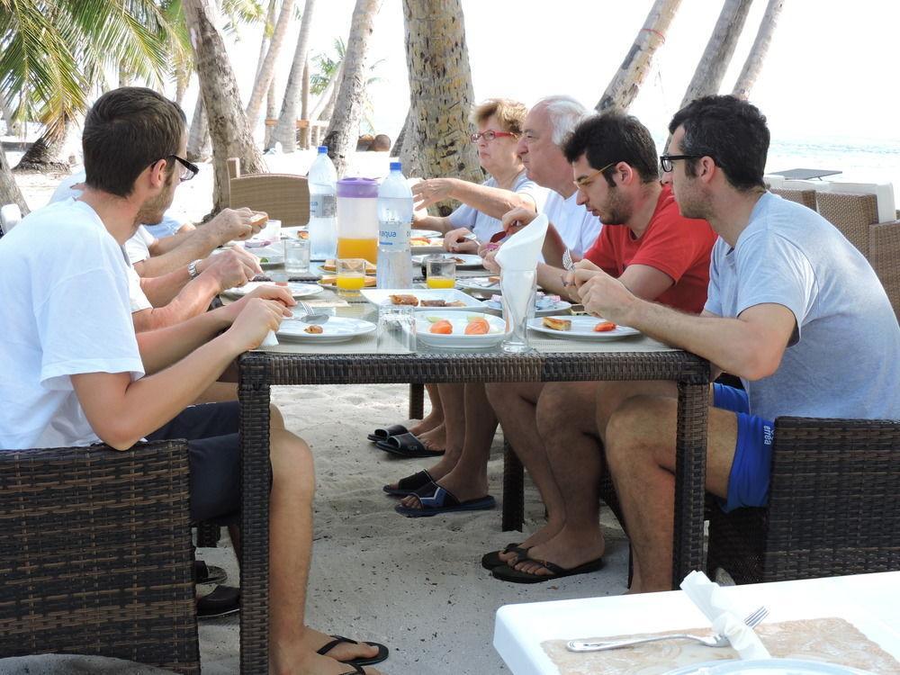 Batuta Maldives Surf View Hotel Thulusdhoo Ngoại thất bức ảnh