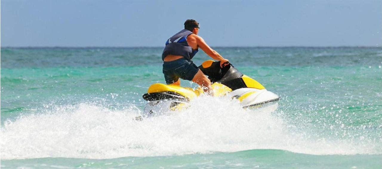 Batuta Maldives Surf View Hotel Thulusdhoo Ngoại thất bức ảnh